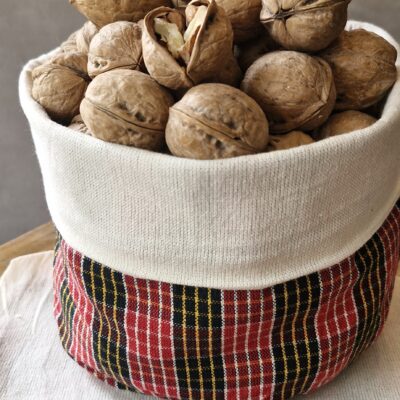 سبد نان خرده نبات